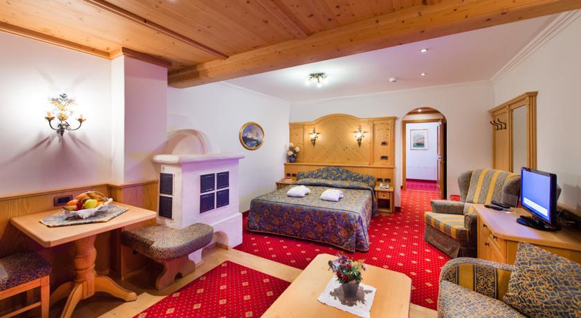 Alpen Hotel Corona Vigo di Fassa Cameră foto