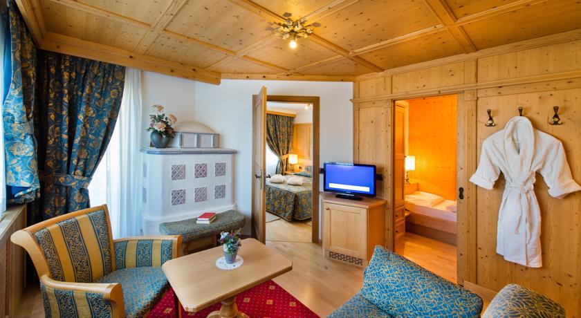 Alpen Hotel Corona Vigo di Fassa Cameră foto